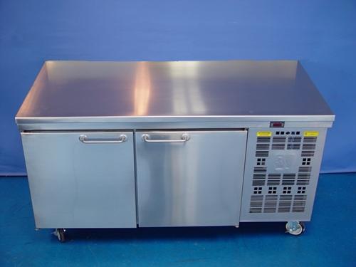 COMML - REFRIGERATED BASE - UNDERCOUNTER