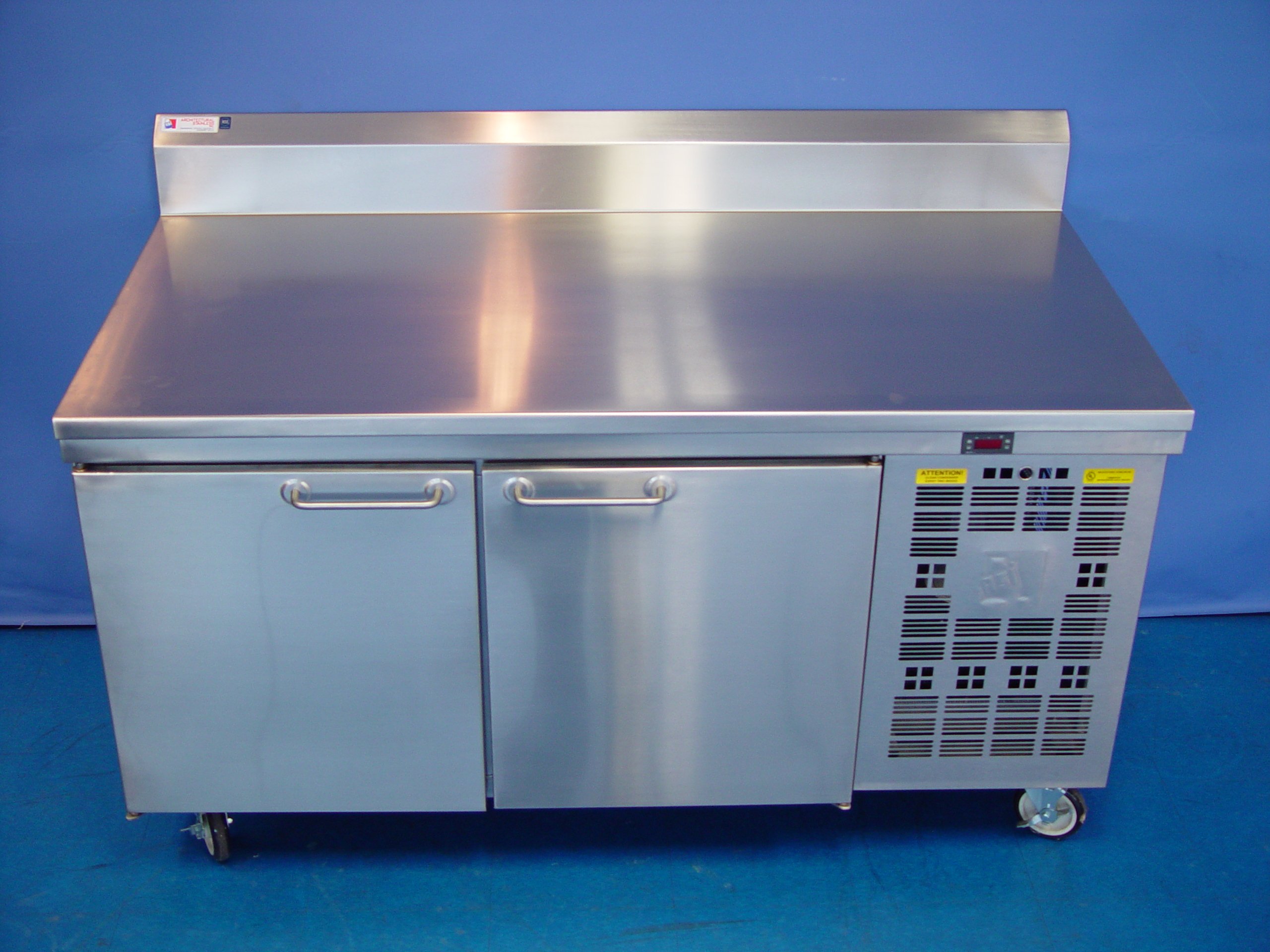 COMM. SERIES - REFRIGERATED BASE - WORK TOP w/Drawers